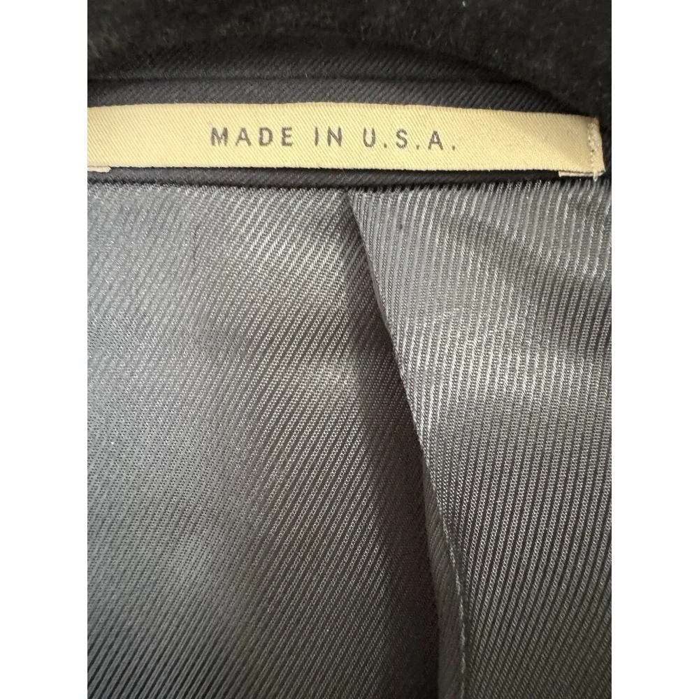 Burberry -‎ Navy Wool And Cashmere Men's Sport Blazer Size 40
